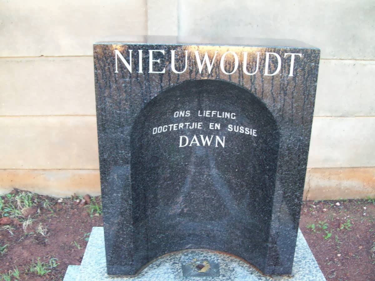 NIEUWOUDT Dawn