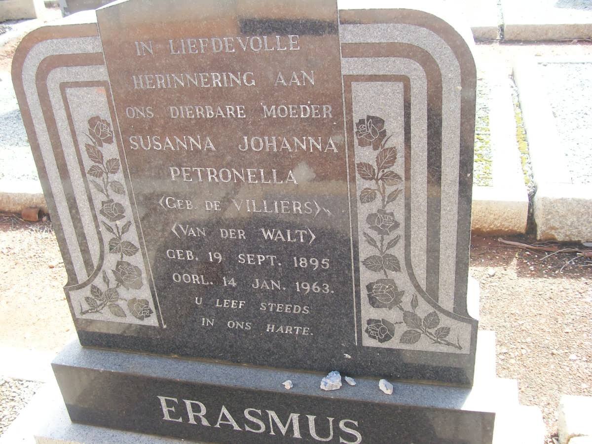 ERASMUS Susanna Johanna Petronella previously VAN DER WALT nee DE VILLIERS 1895-1963