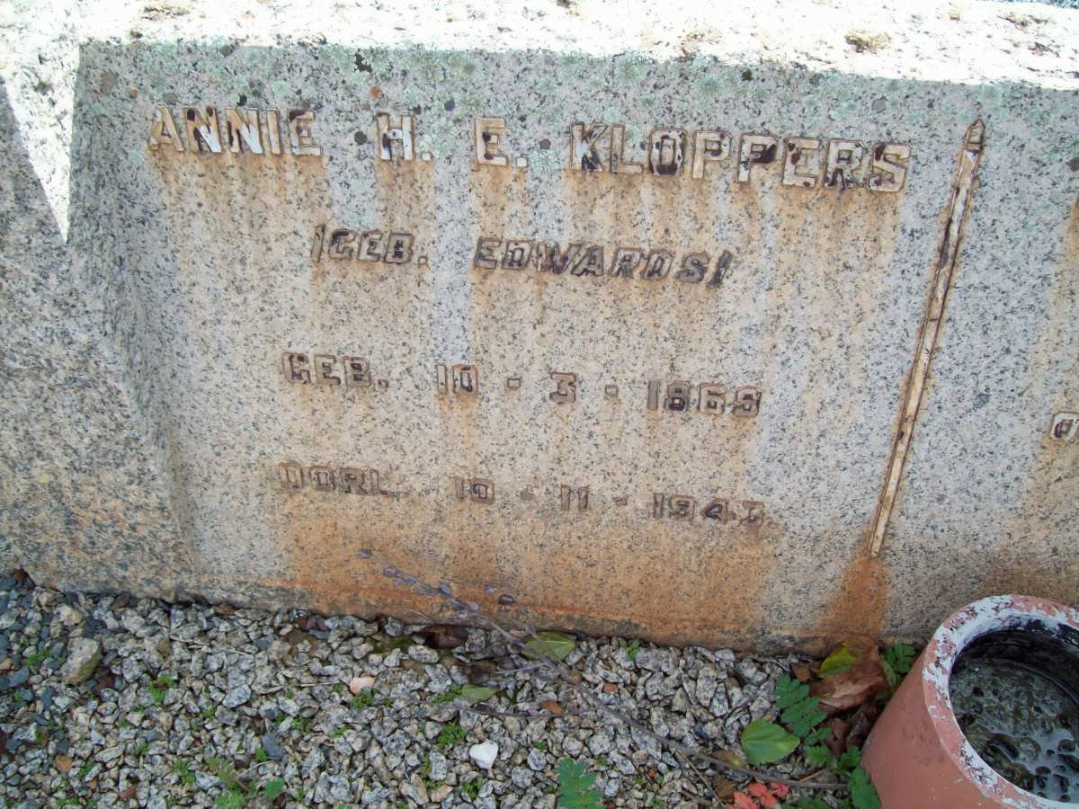 EDWARDS Annie H.E.  1869-1943