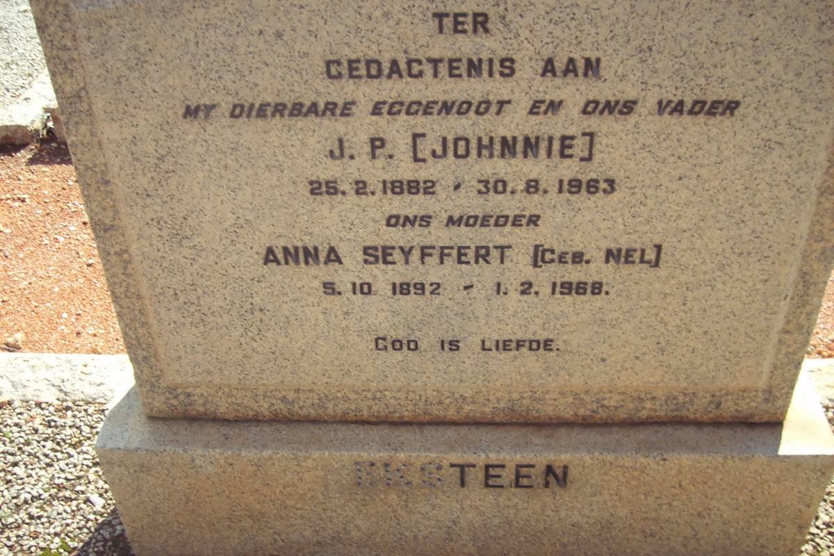 EKSTEEN J.P. 1882-1963 &amp; Anna SEYFFERT nee NEL 1892-1988