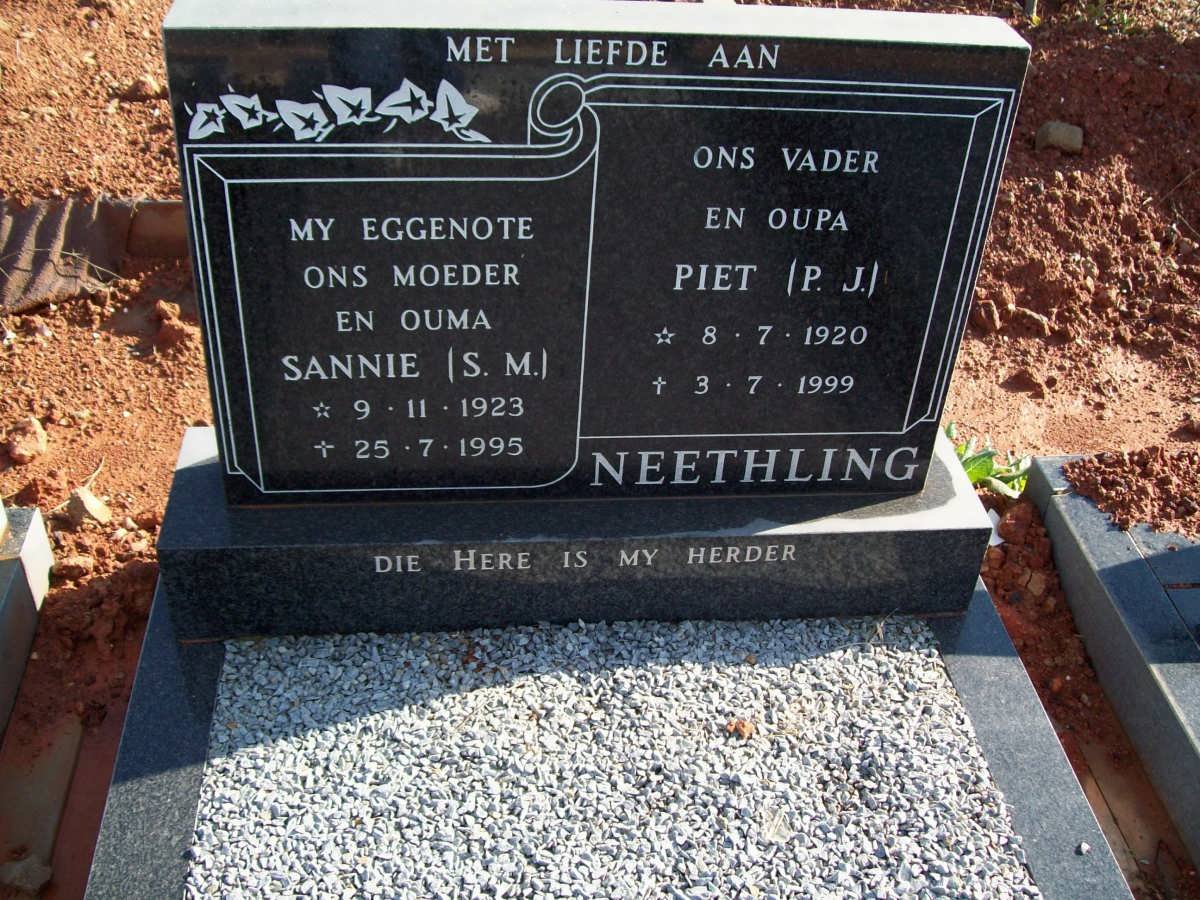 NEETHLING P.J. 1920-1999 &amp; S.M. 1923-1995