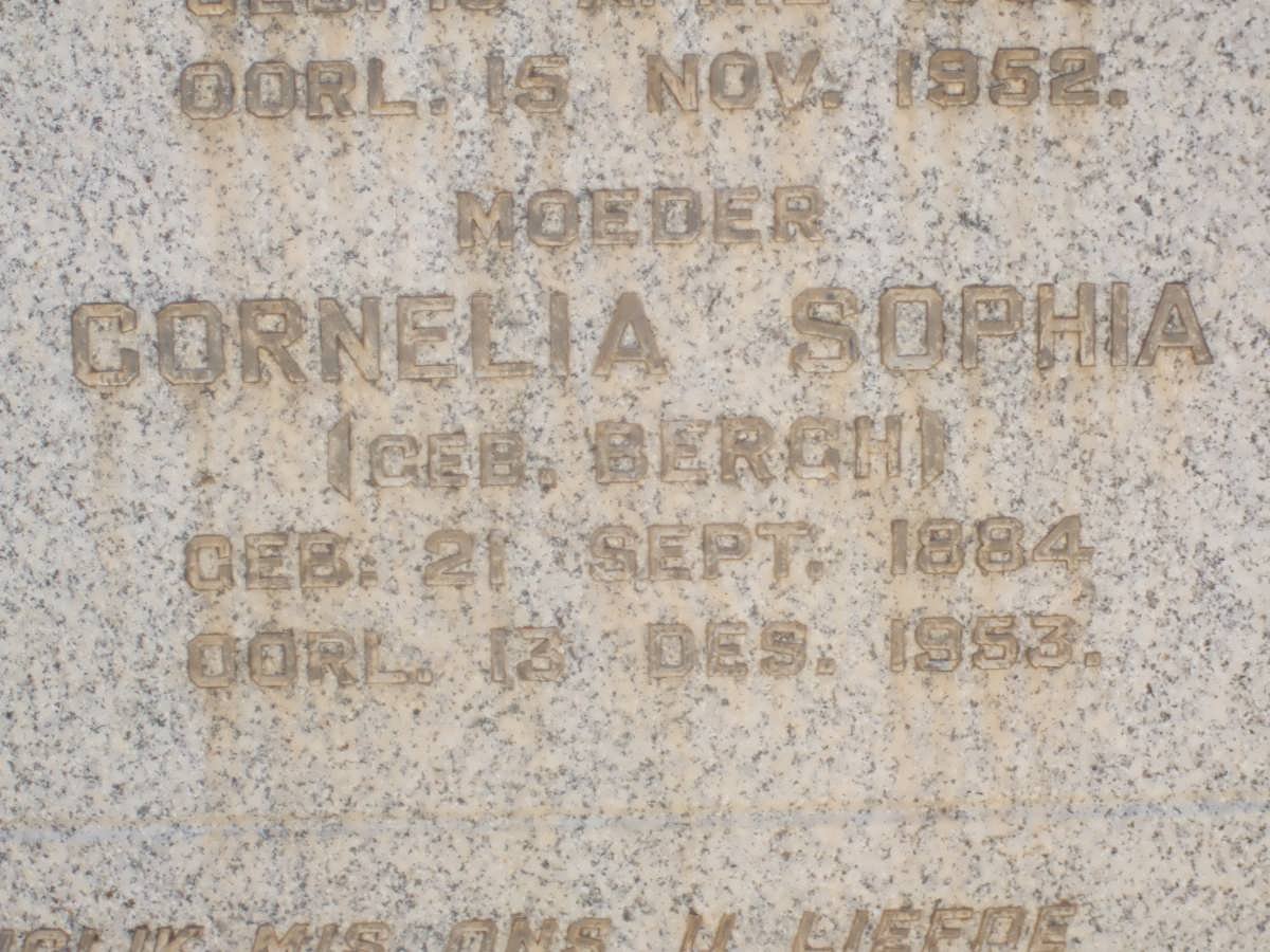 ROUX Lodewyk Willem 1887-1952 &amp; Cornelia Sophia BERGH 1884-1963