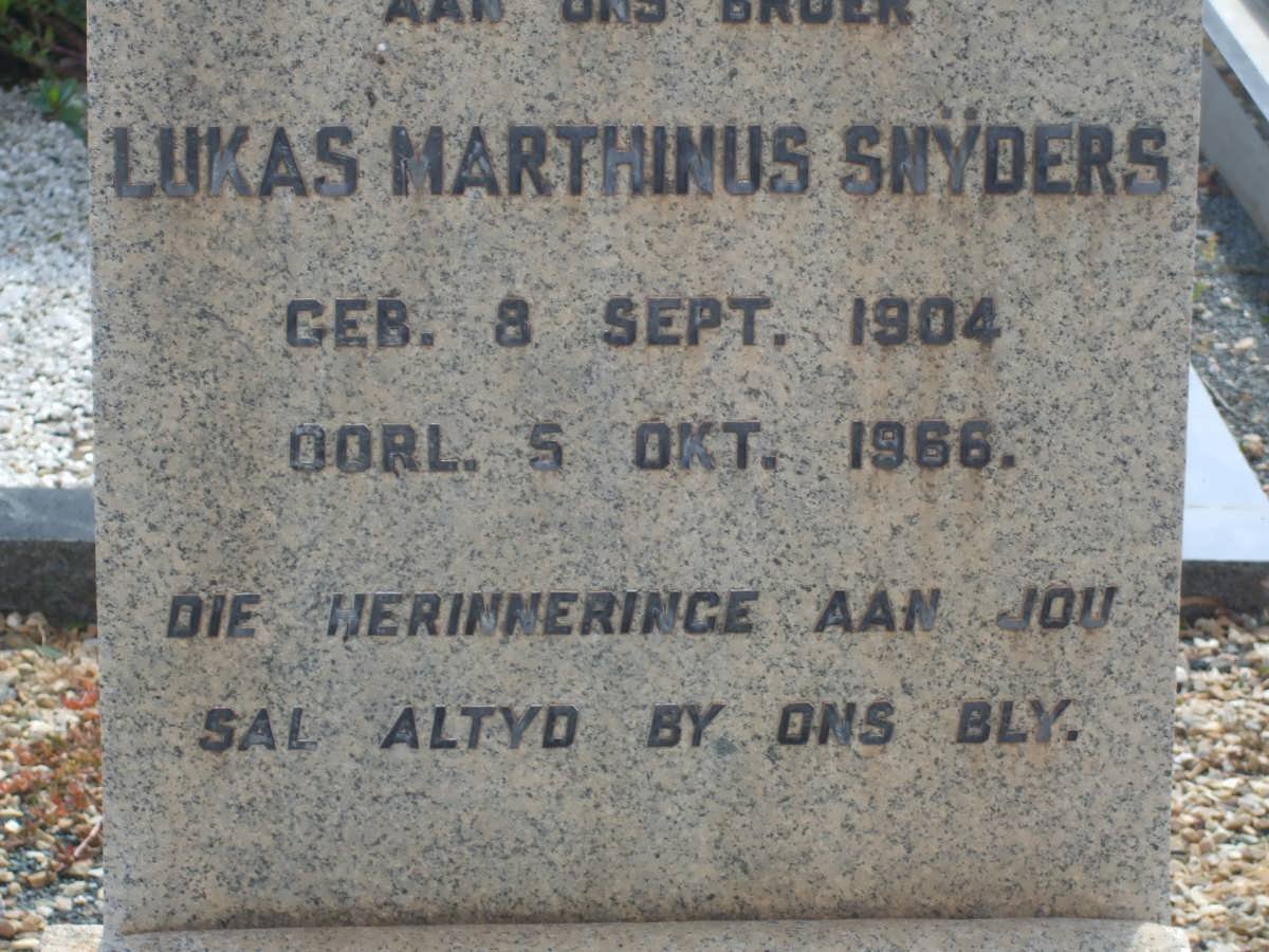 SNYDERS Lukas Marthinus 1904-1966