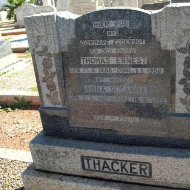THACKER Thomas Ernest 1888-1952 &amp; Anna Susanna 1885-1972