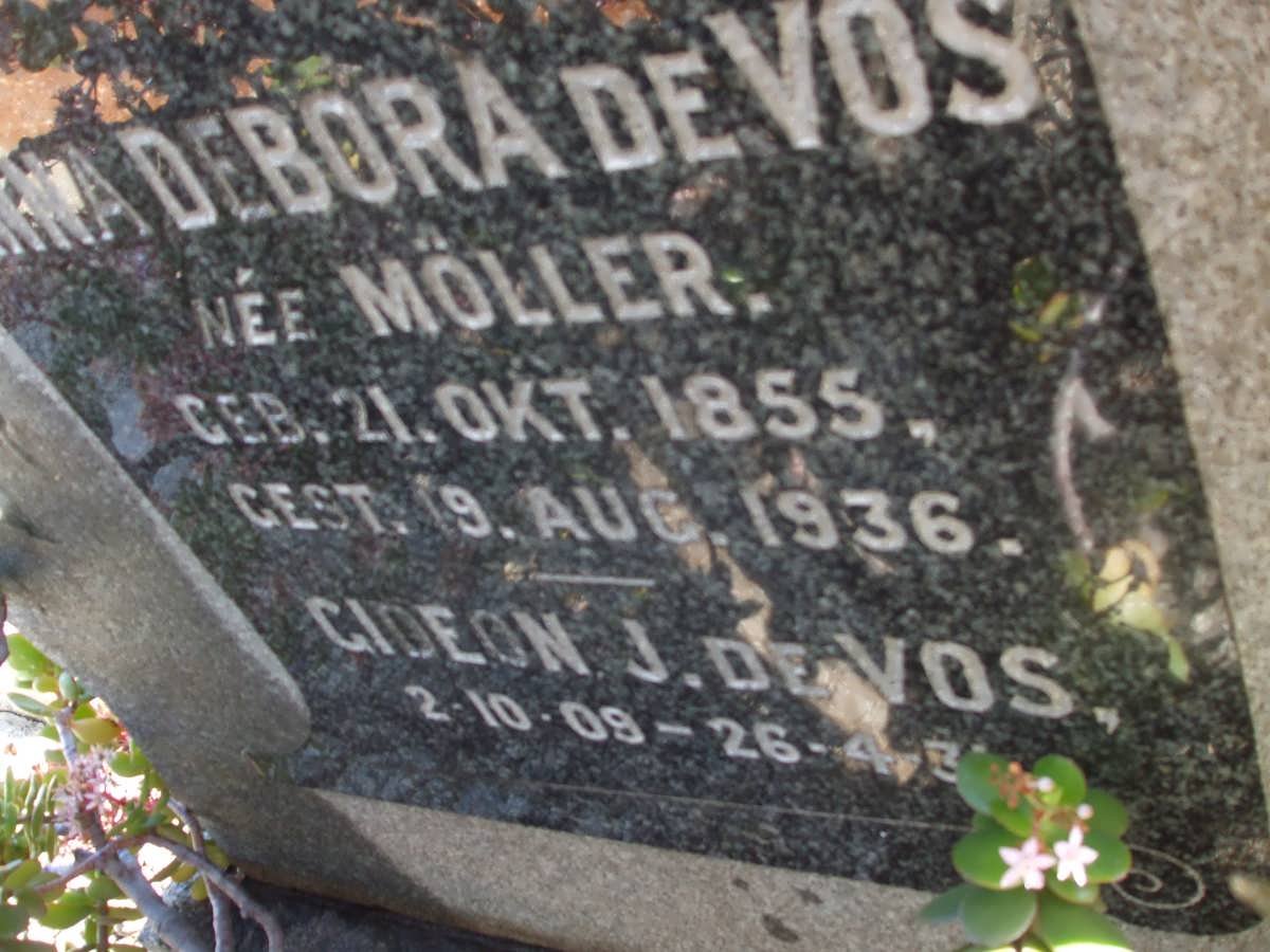 VOS Anna Debora, de nee MOLLER 1855-1936 :: DE VOS Gideon J. 1909-1931