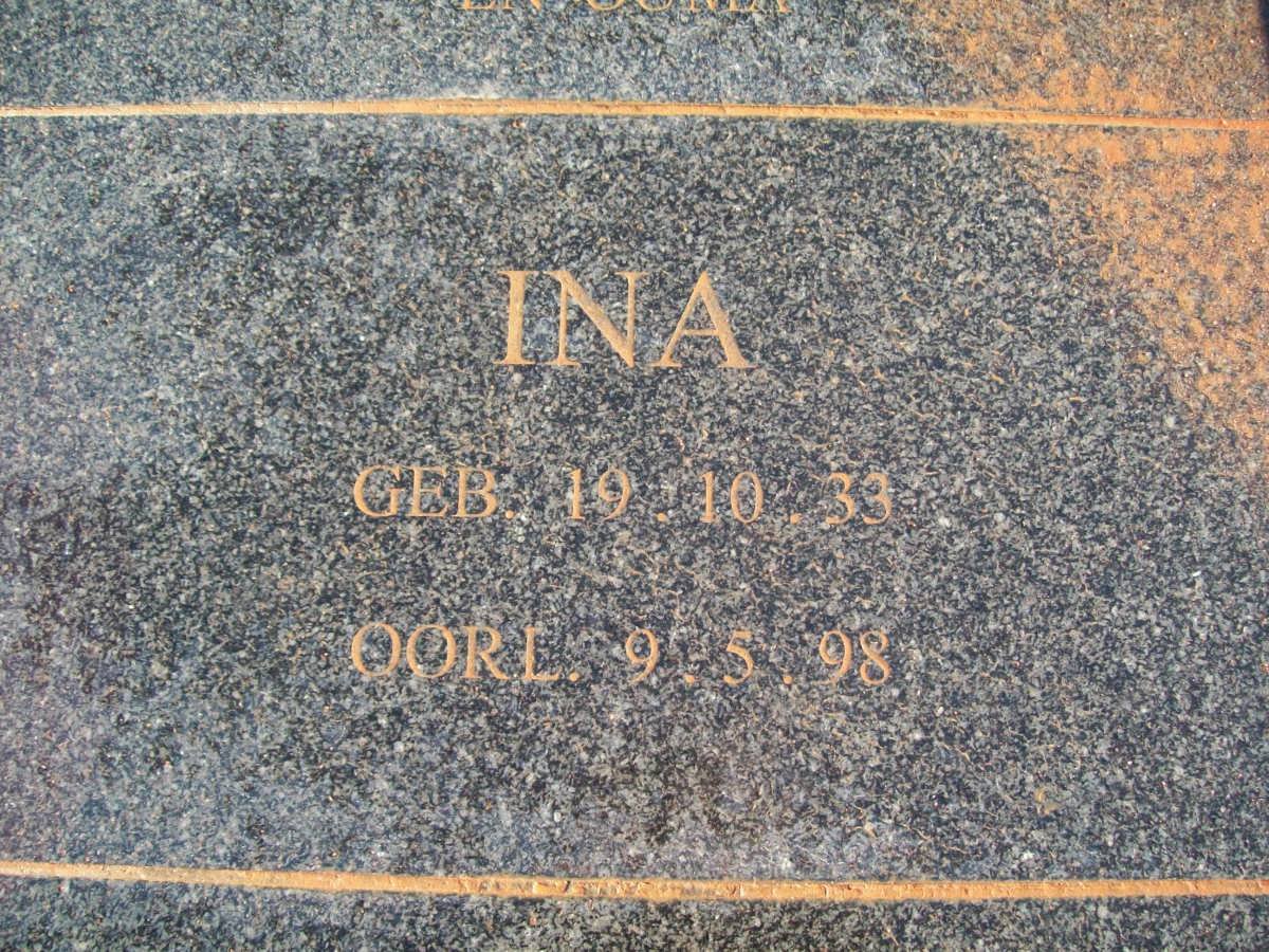 VILLIERS Ina, de 1933-1998