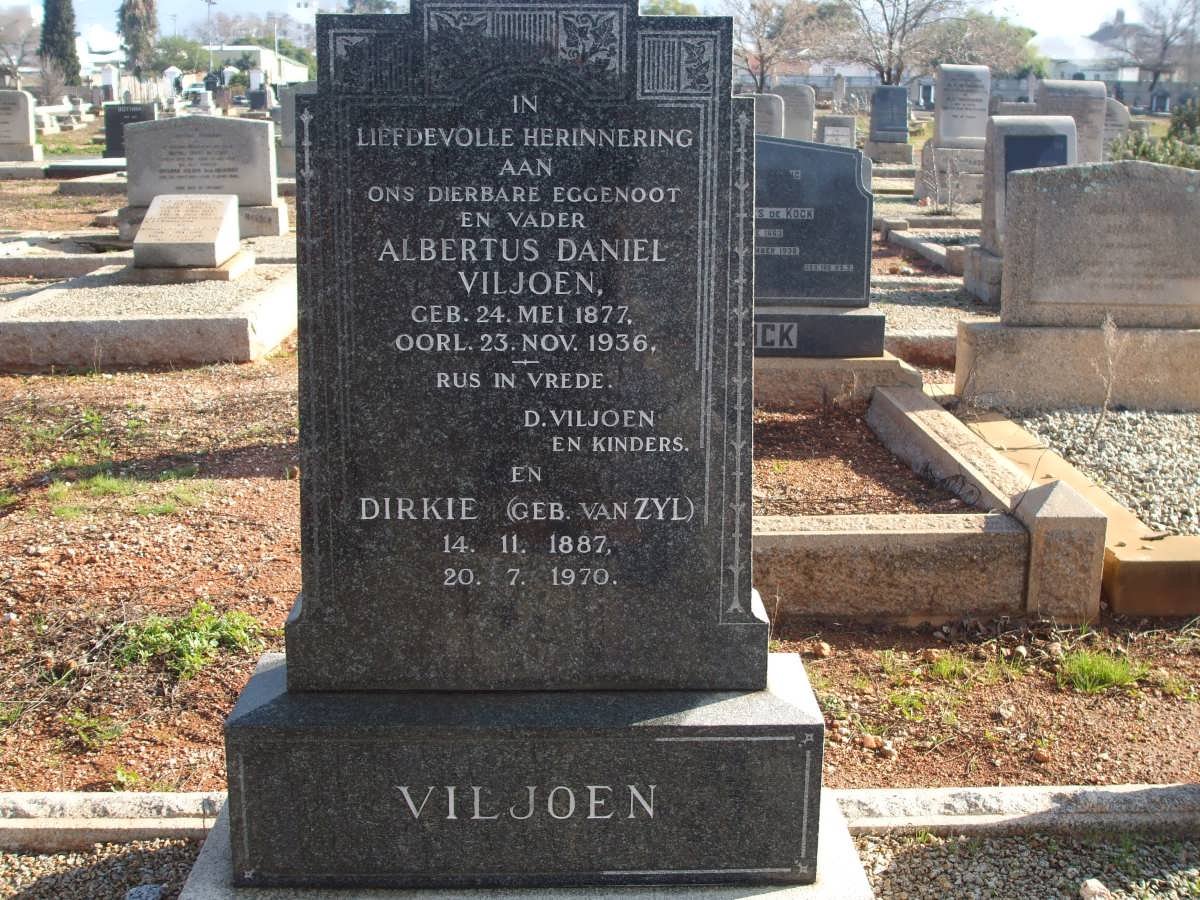 VILJOEN Albertus Daniel 1877-1936 &amp; Dirkie VAN ZYL 1887-1970