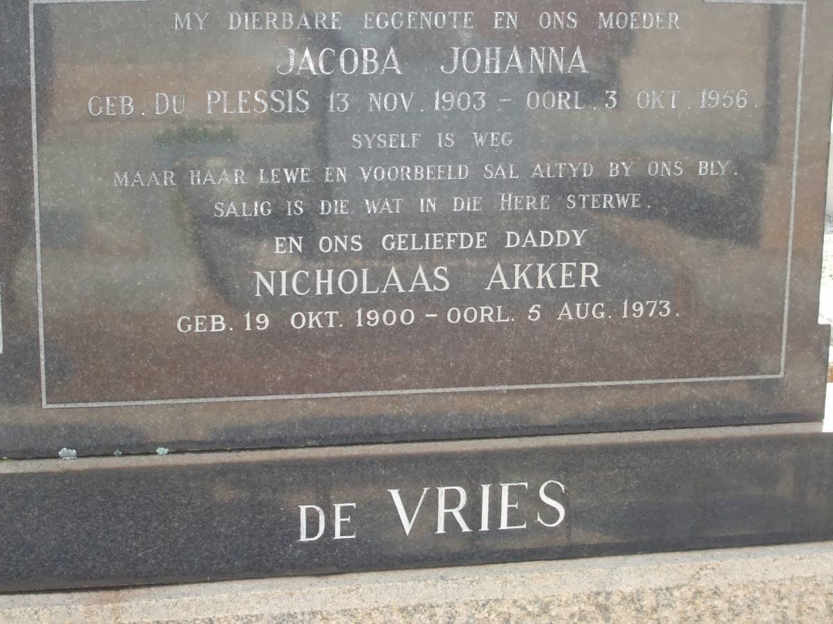 VRIES Nicholaas Akker, de 1900-1973 &amp; Jacoba Johanna DU PLESSIS 1903-1956