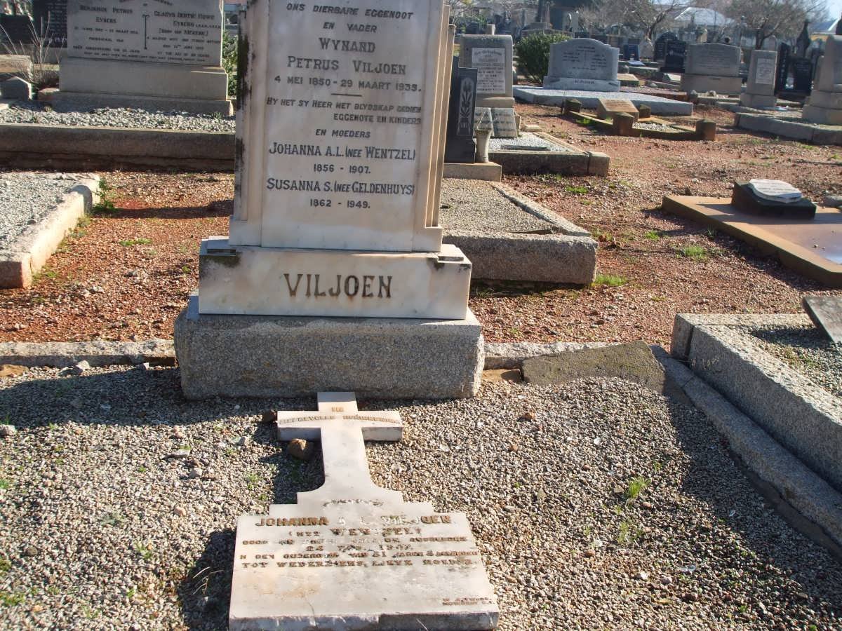 VILJOEN Wynand Petrus 1850-1935 &amp; Johanna A.L. WENTZEL 1856-1970 &amp; Susanna S. GELDENHUYS 1862-1949