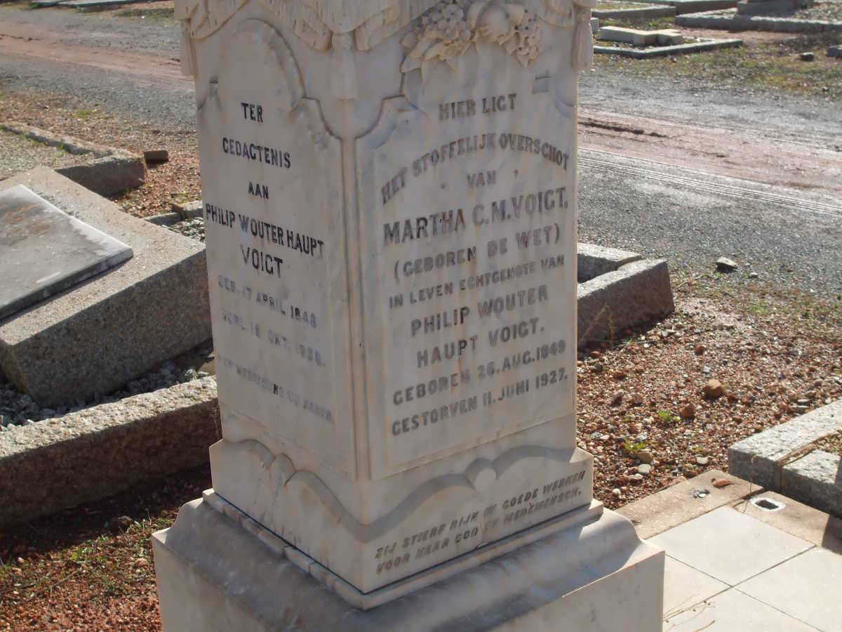 VOIGT Philip Wouter Haupt 1848-1938 &amp; Martha C.M. DE WET 1849-1927