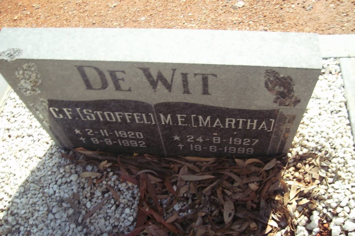 WIT C.F., de 1920-1992 &amp; M.E. 1927-1999