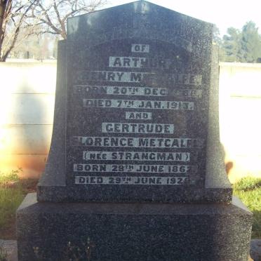 METCALFE Arthur Henry 1868-1913 &amp; Gertrude Florence STRANGMAN 1862-1929