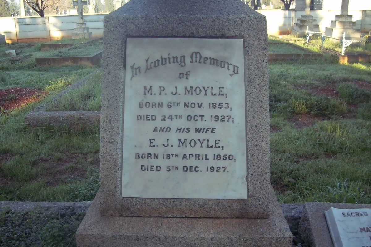 MOYLE M.P.J. 1853-1927 &amp; E.J. 1850-1927