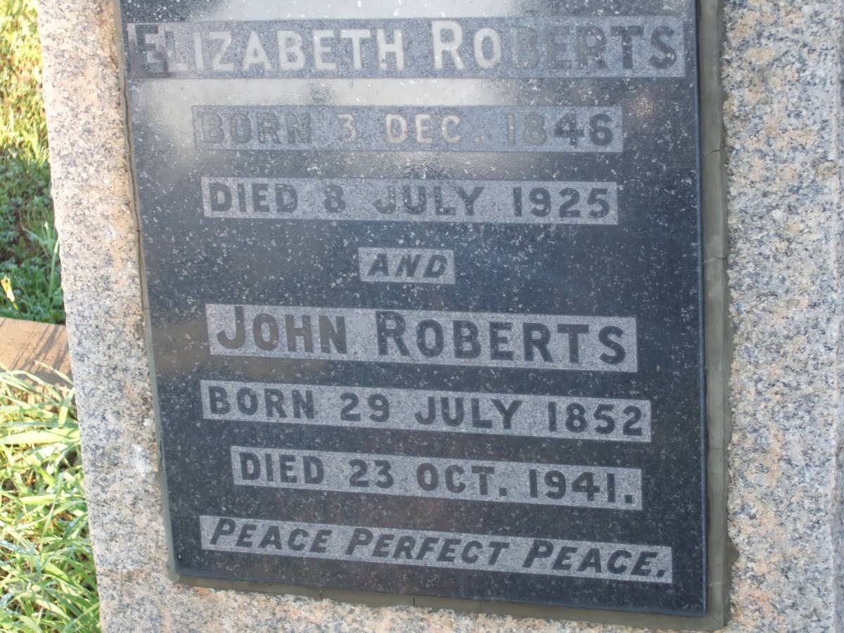 ROBERTS John 1852-1941 &amp; Elizabeth 1846-1925