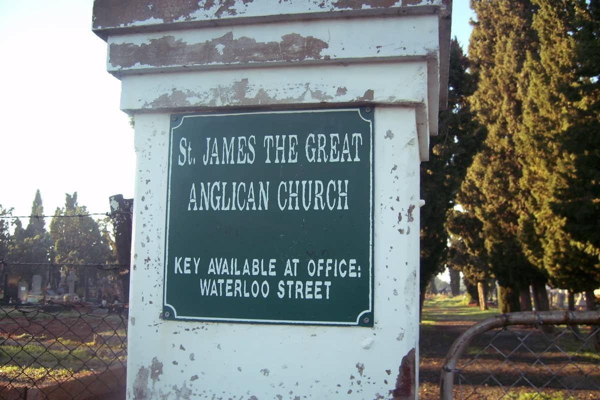 1. Entrance to cemetery
