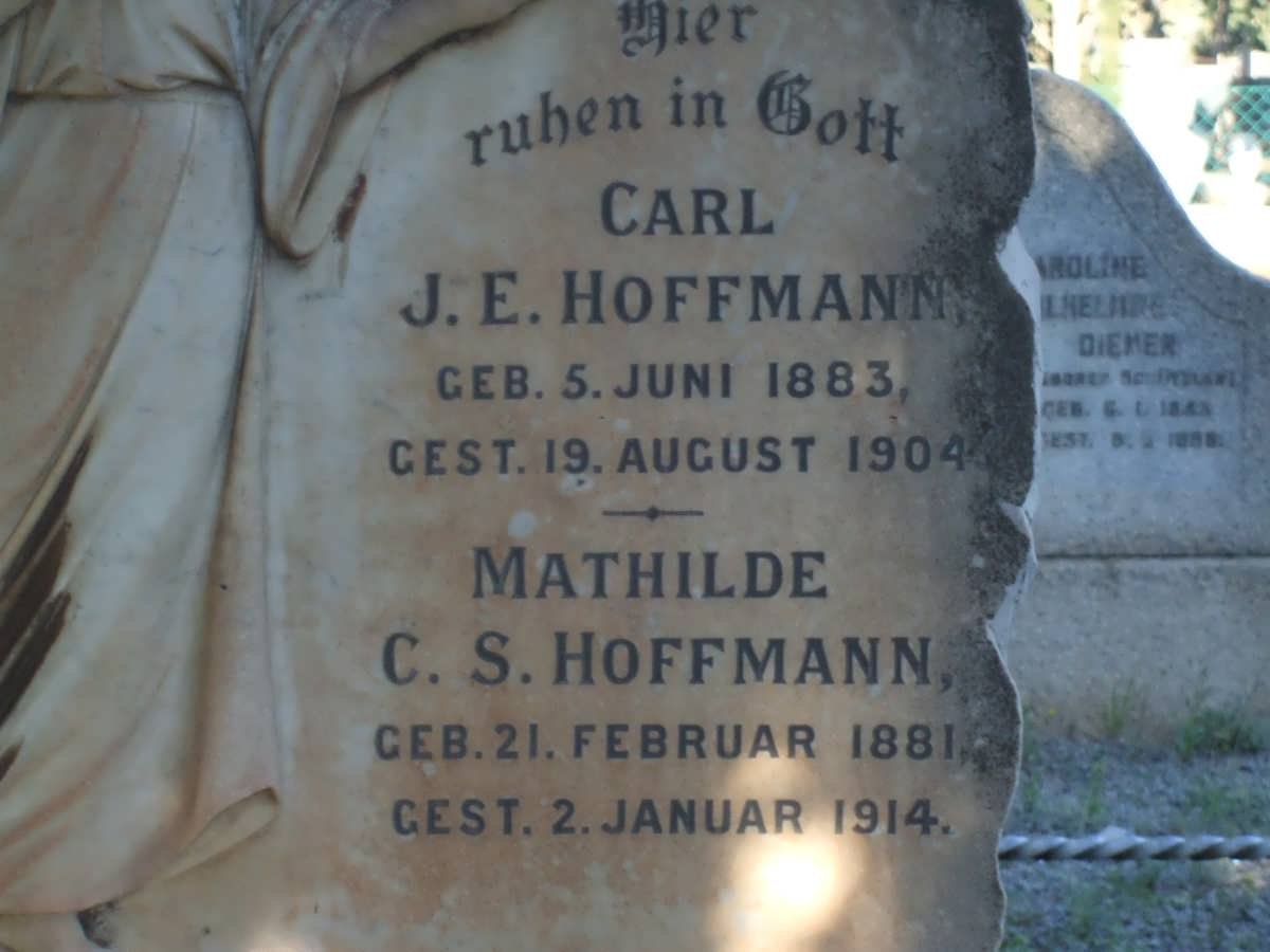 HOFFMANN Carl J.E. 1883-1904 :: HOFFMANN Mathilde C.S. 1881-1914