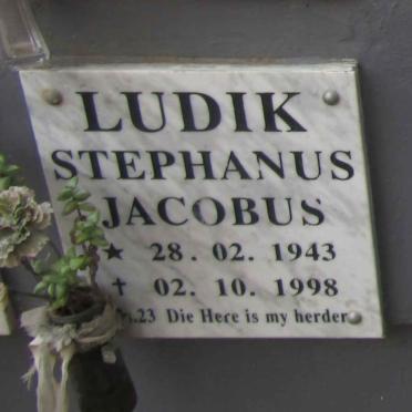 LUDIK Stephanus Jacobus 1943-1998