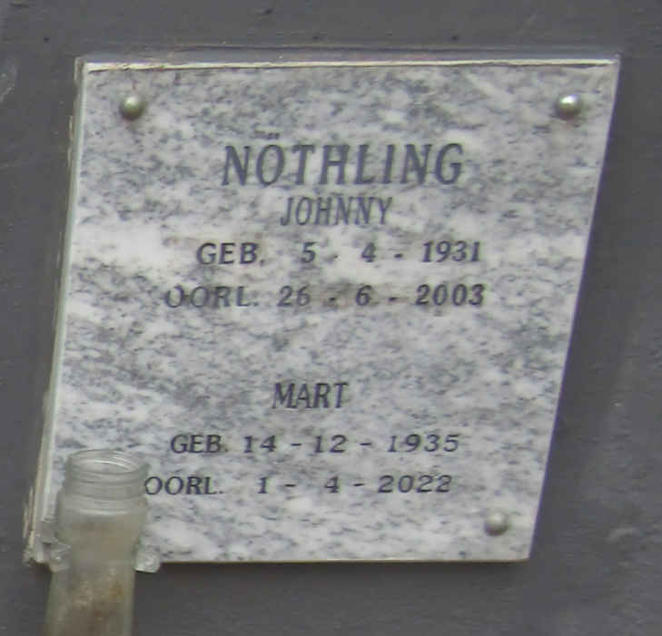 NOTHLING Johnny 1931-2003 & Mart 1935-2022