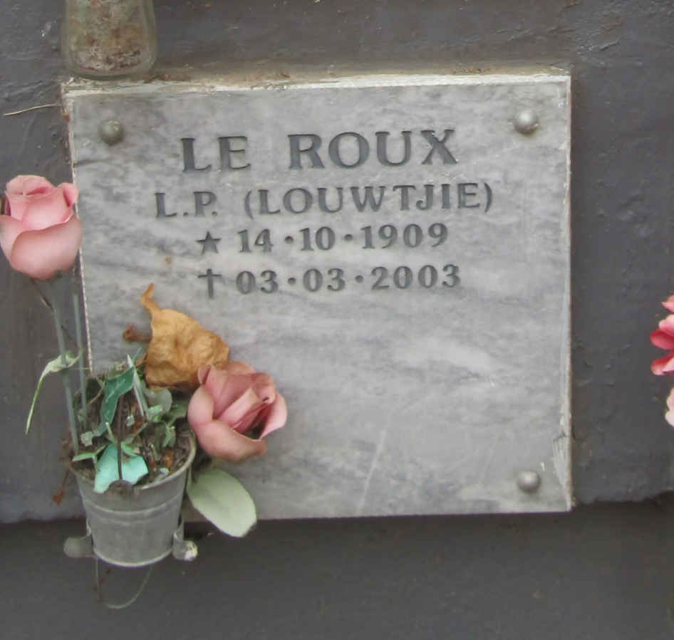 ROUX L.P., le 1909-2003