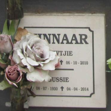 MINNAAR Louwtjie ?-2010 & Gussie 1930-2014