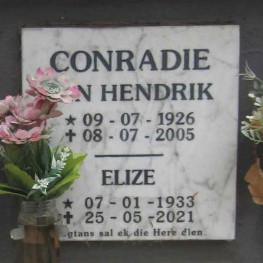 CONRADIE Jan Hendrik 1926-2005 & Elize 1933-2021