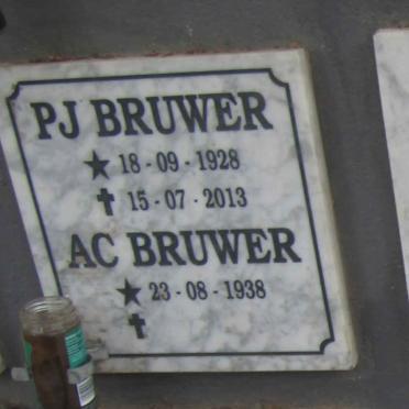 BRUWER P.J. 1928-2013 & A.C. 1938-