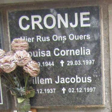 CRONJE Willem Jacobus 1937-1997 & Louisa Cornelia 1944-1997