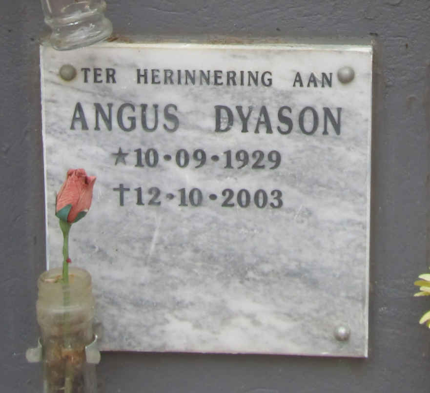 DYASON Angus 1929-2003