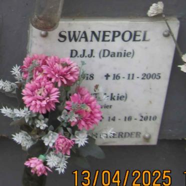 SWANEPOEL D.J.J. 1918-2005 & ? ? -2010