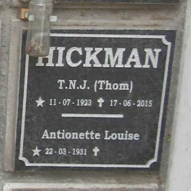 HICKMAN T.N.J. 1923-2015 & Antionette Louise 1931-