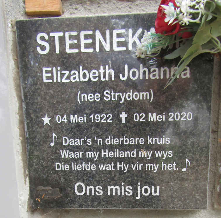 STEENEKAMP Elizabeth Johanna nee STRYDOM 1922-2020