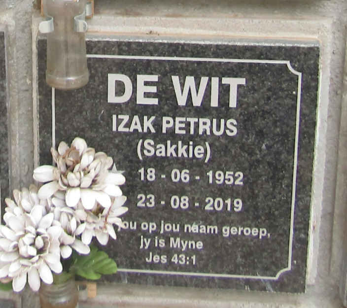 WIT Izak Petrus, de 1952-2019