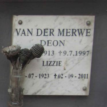 MERWE Deon, van der 1913-1997 & Lizzie 1923-2011