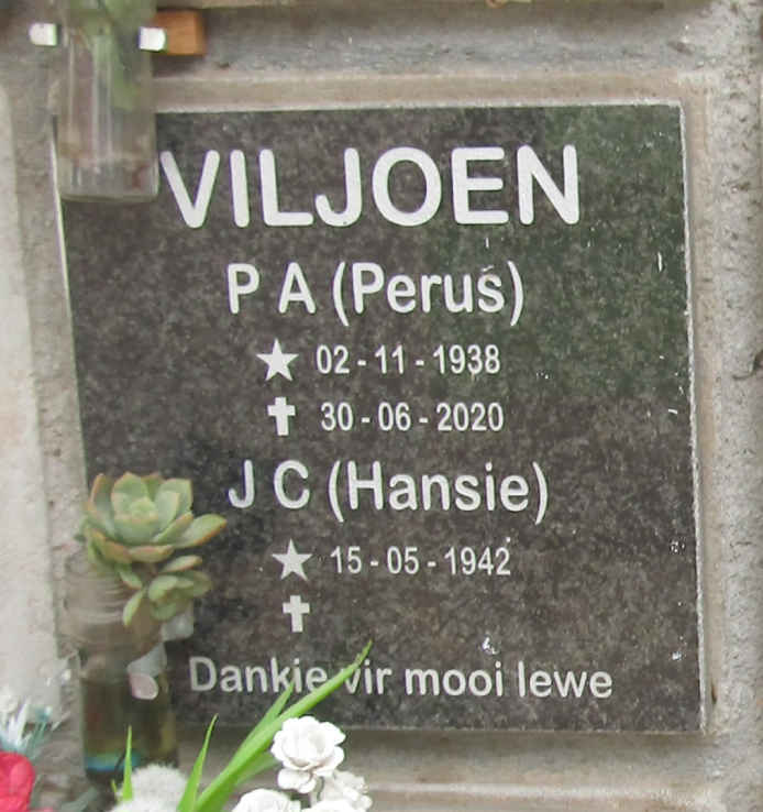 VILJOEN P.A. 1938-2020 en J.C. 1942-