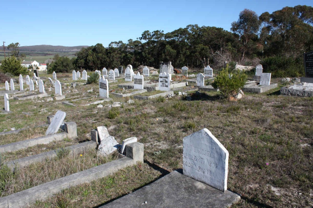 4. Begraafplaas Oorsig