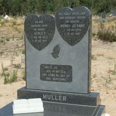 MULLER Ashley 1972-1997 :: MULLER Wendy Jo-Anne 1978-1997
