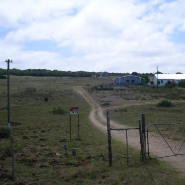 Western Cape, RIVERSDALE district, Jongensfontein, Blomboschfontein 495, farm cemetery