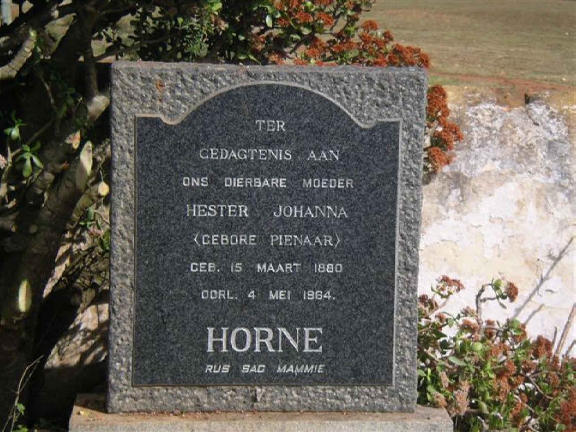 HORNE Hester Johanna nee PIENAAR 1880-1964
