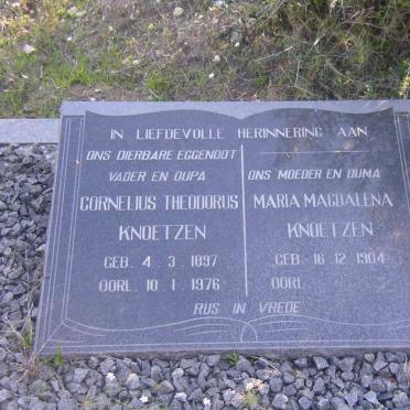KNOETZEN Cornelius Theodorus 1897-1976 &amp; Maria Magdalena 1904-