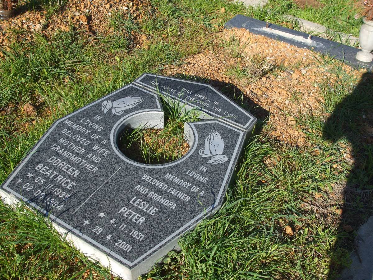 ? Leslie Peter 1931-2001 &amp; Doreen Beatrice 1935-1994