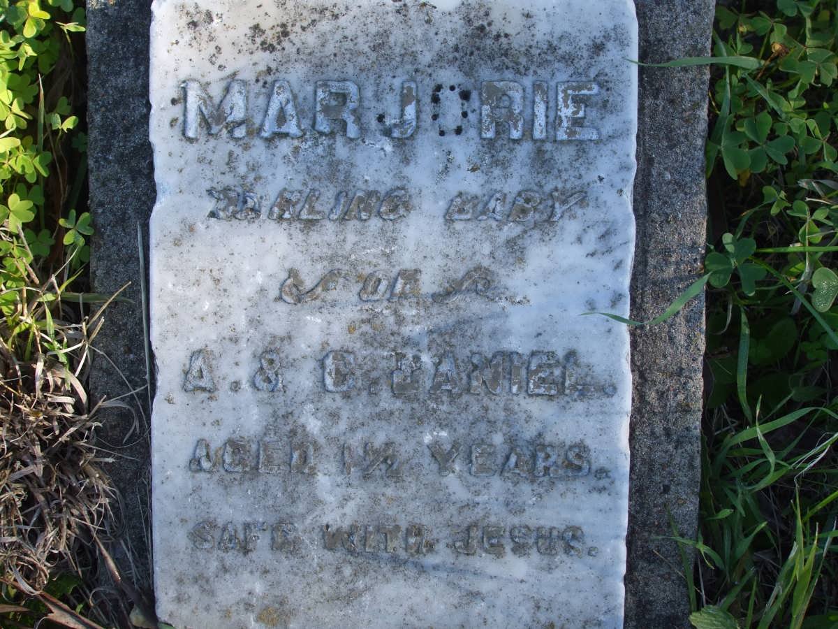 DANIEL Marjorie