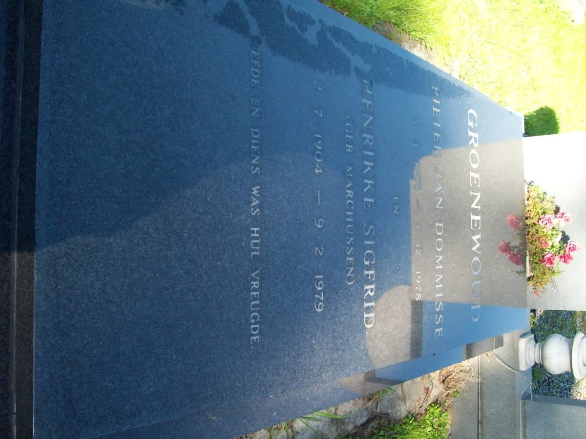 GROENEWOUD Pieter Jan Dommisse 18?-1978 &amp; Hendrikke Sigfrid Marchussen 1904-1979