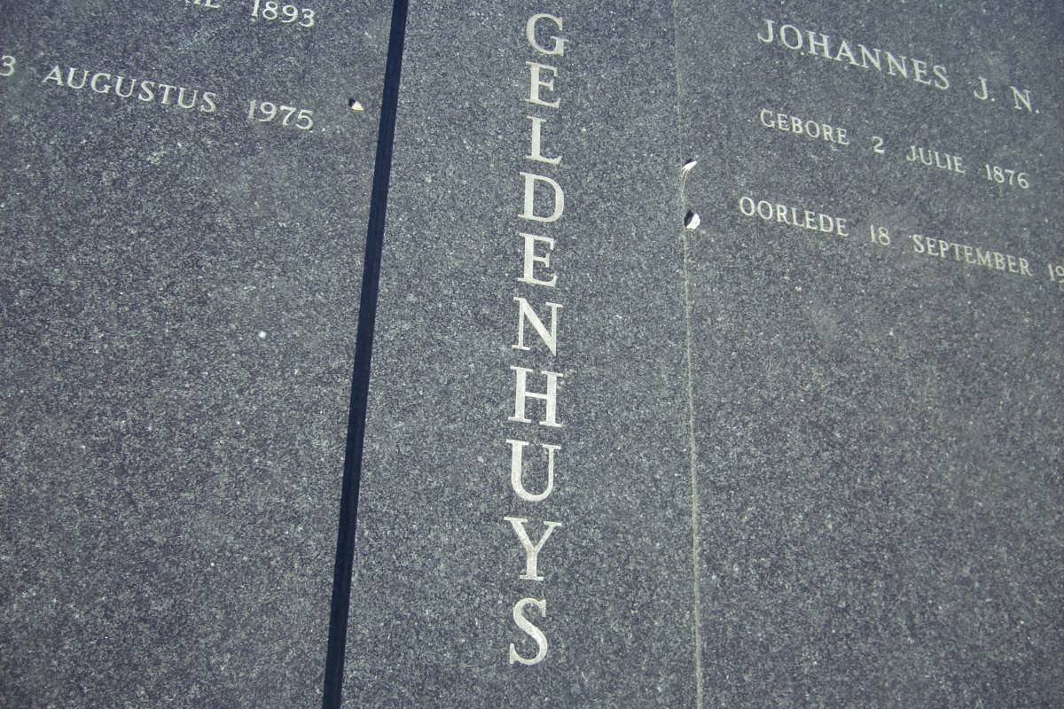 GELDENHUYS Johannes J.N. 1876-1939 &amp; Johanna Sophia 1893-1975