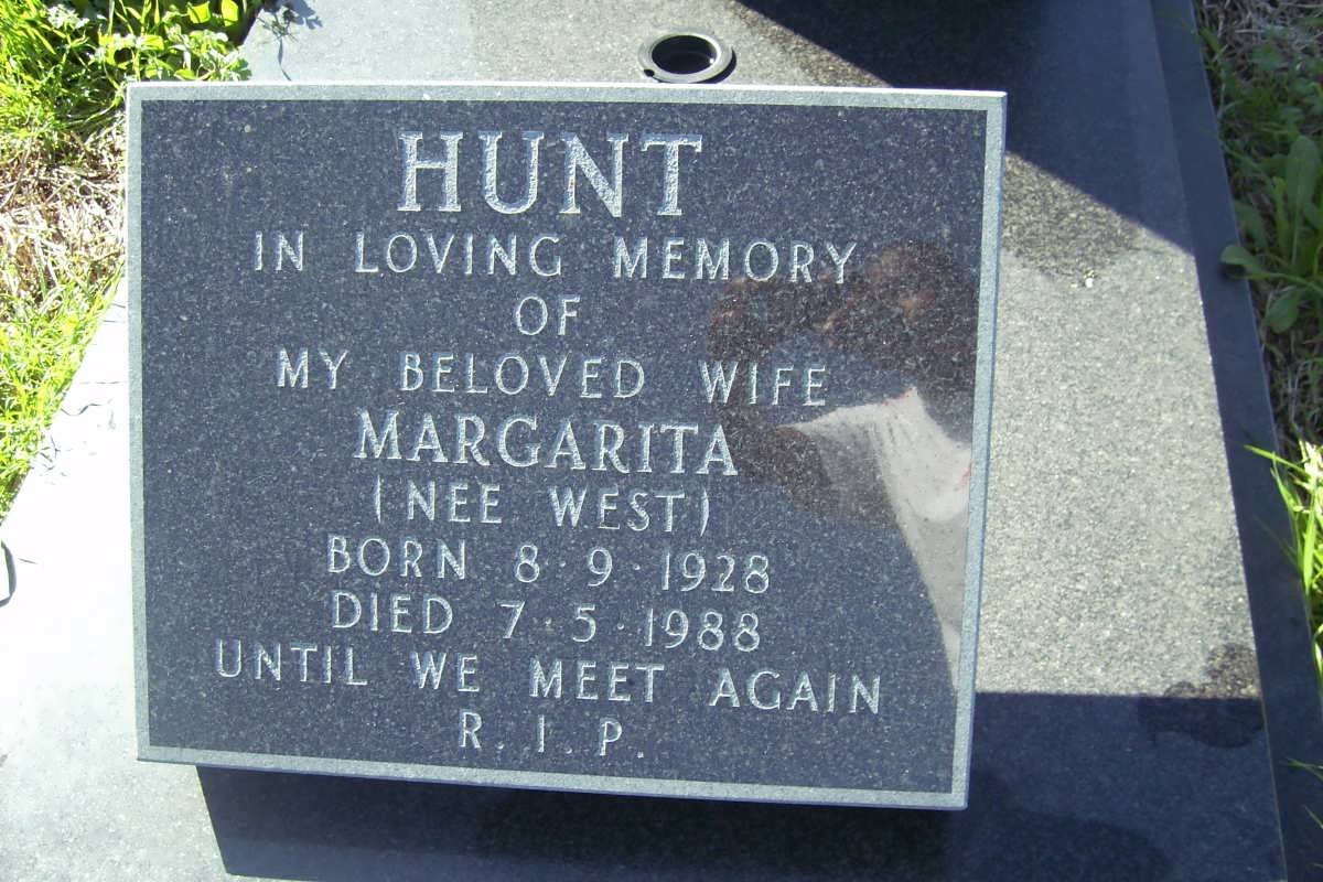 HUNT Margarita nee WEST 1928-1988