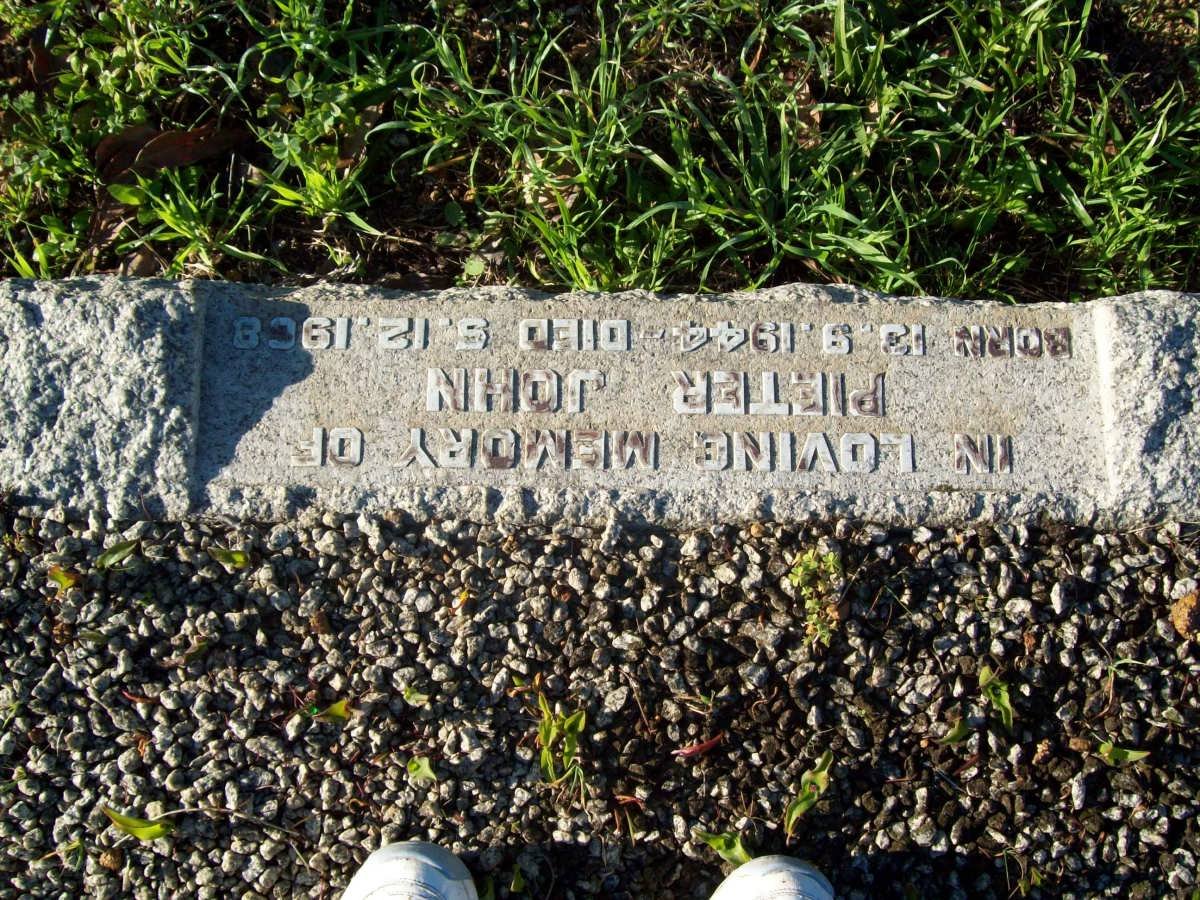 HOLTZ Pieter John 1944-1968