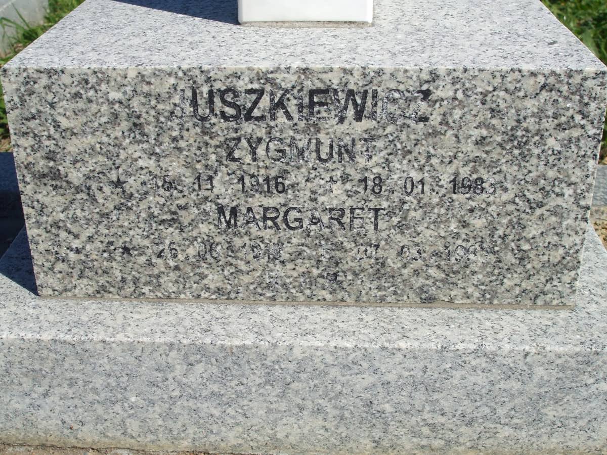 JUSZKIEWICZ Zygmunt 1916-1983 &amp; Margaret 1919-19??