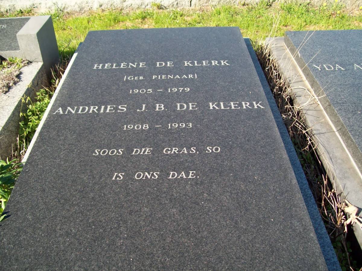 KLERK Andries J.B., de 1908-1993 &amp; Héléne PIENAAR 1905-1979