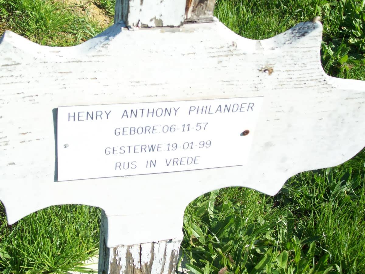 PHILANDER Henry Anthony 1957-1999