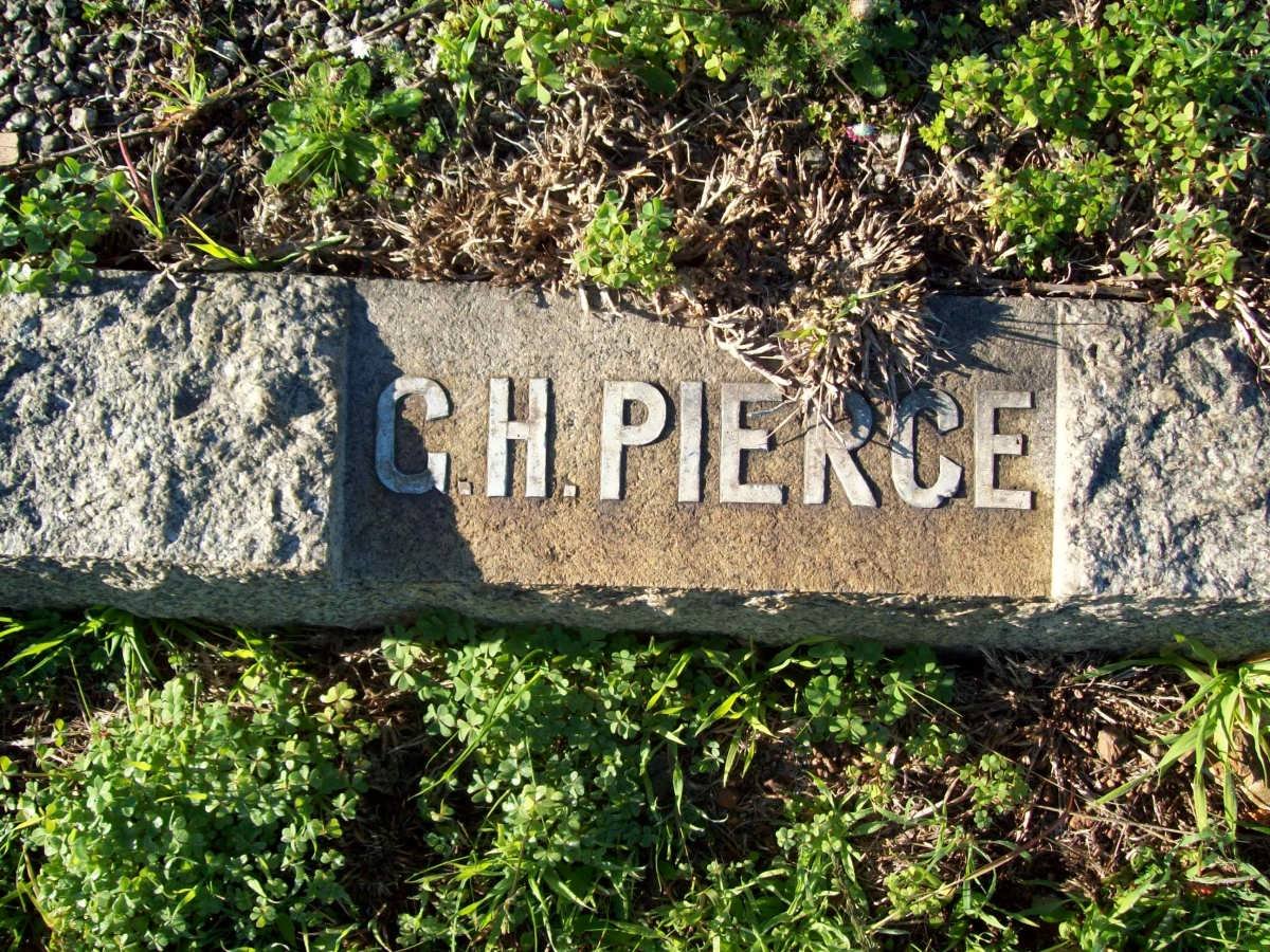 PIERCE G.H.