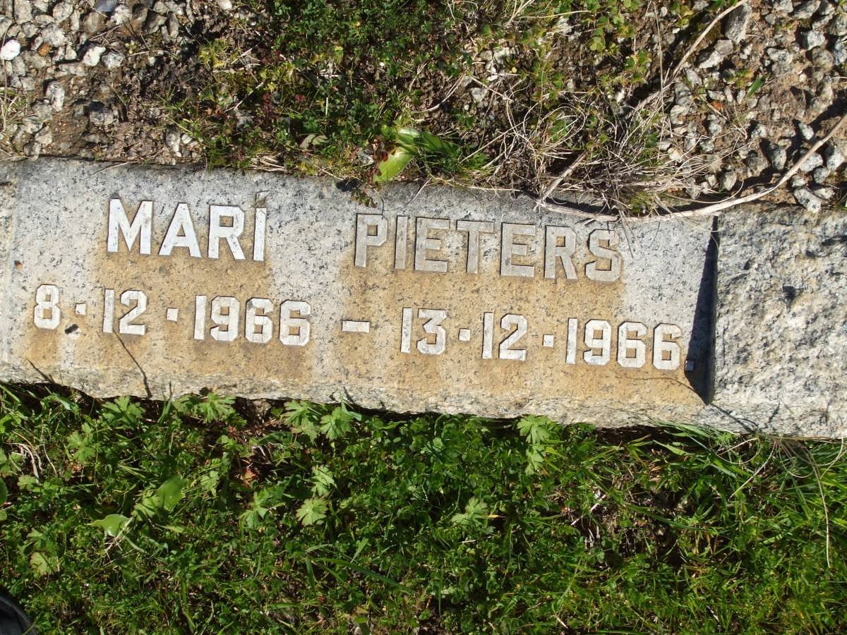 PIETERS Mari 1966-1966